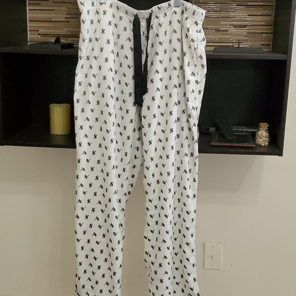 Victoria's Secret Other - Victoria's Secret white/black logo pajama pants